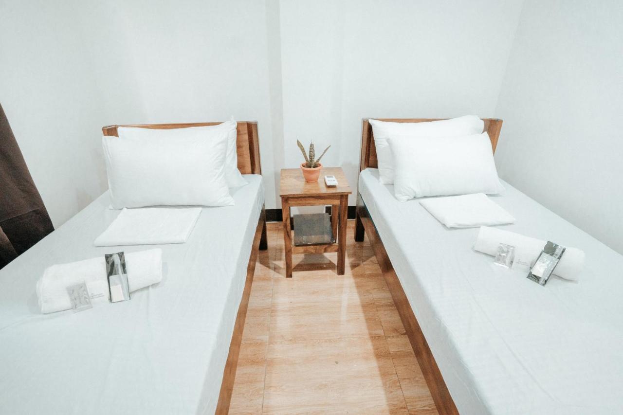 Sonora'S Inn, โกรอน ภายนอก รูปภาพ